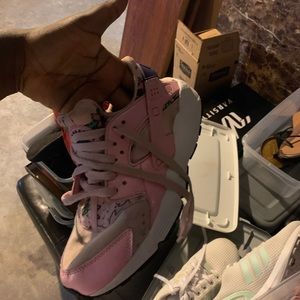 Rare Nike hauarache sneakers